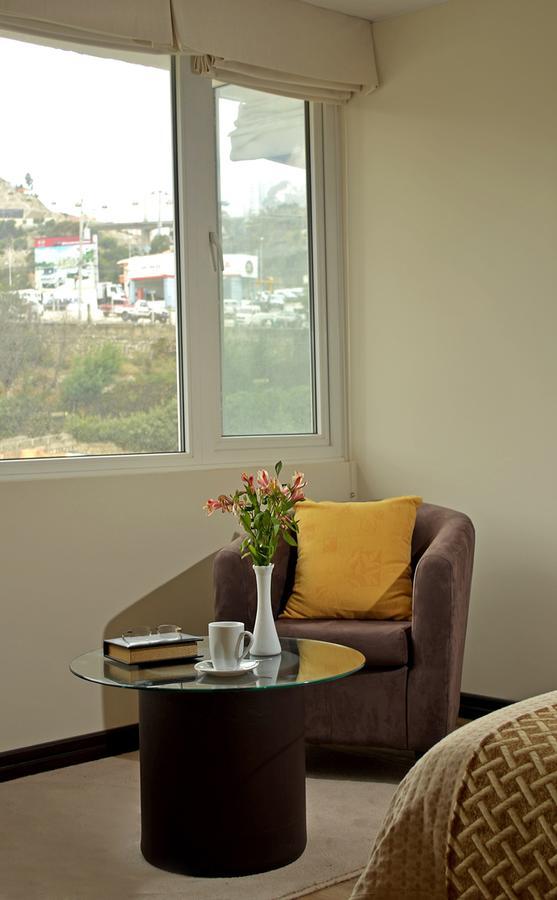 Hotel Midtown La Paz Extérieur photo