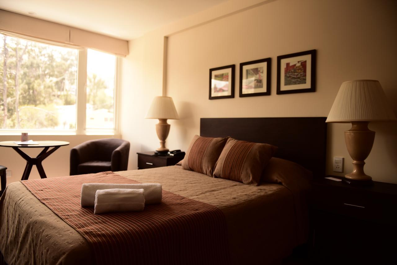 Hotel Midtown La Paz Extérieur photo
