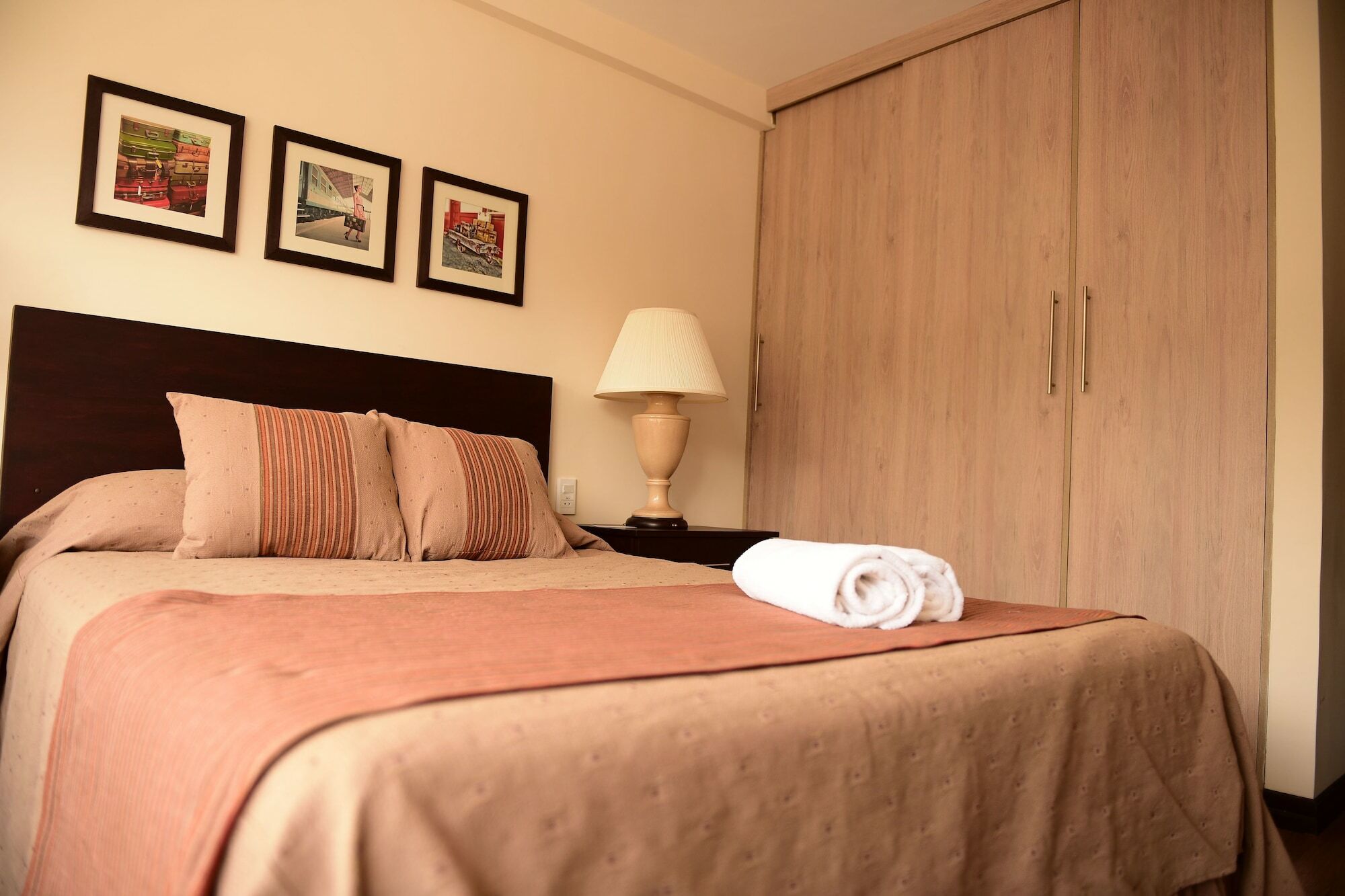 Hotel Midtown La Paz Extérieur photo